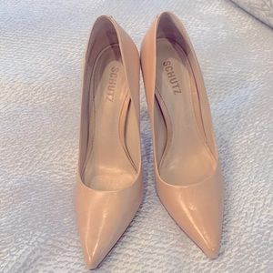 Schutz nude pumps 8.5